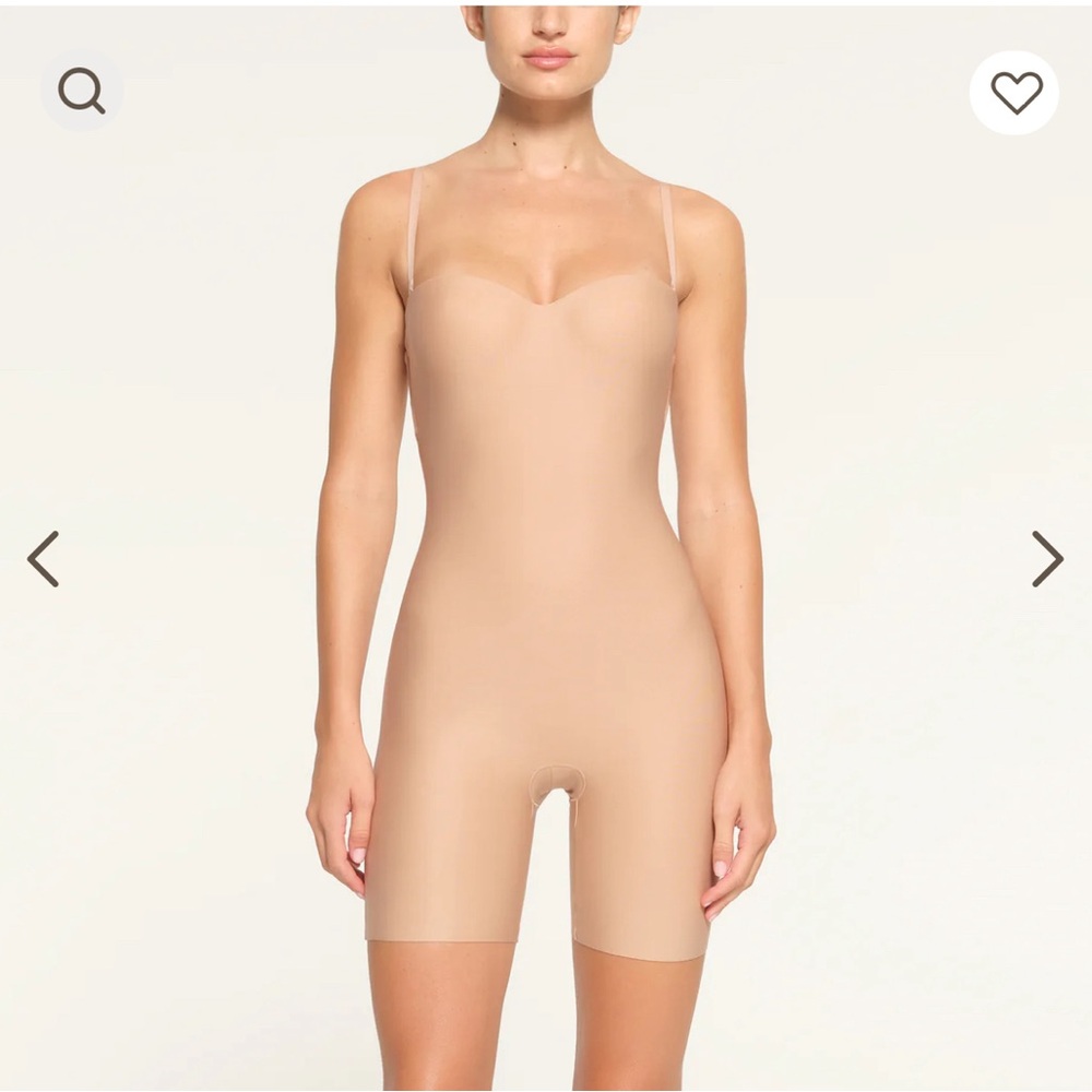 Skims Body Underwire Mid-Thigh Bodysuit Large